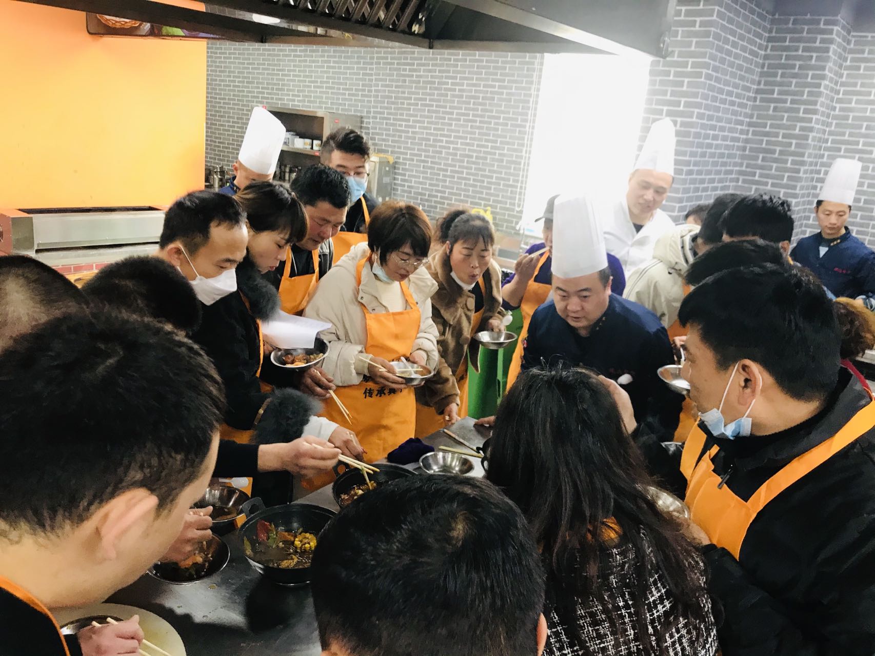 今日榜一小地鍋，學(xué)習(xí)人數(shù)超30組！(圖2)