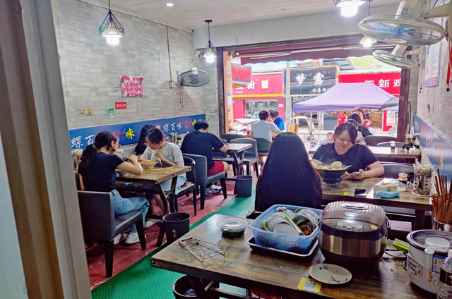 小地鍋+大盤雞落地成功！日營收增千元