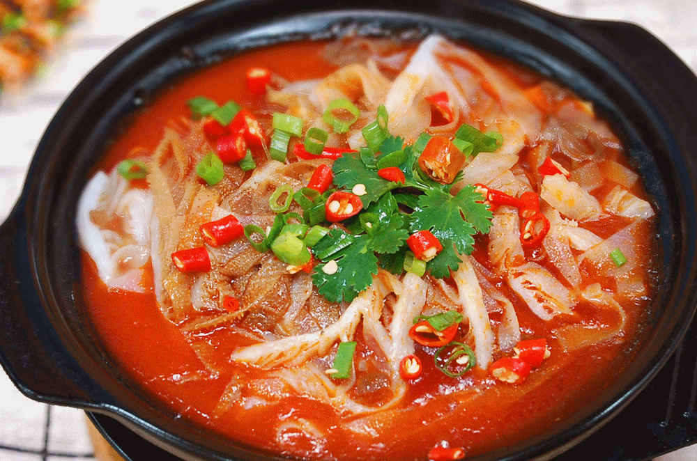 砂鍋菜+板面開店成功!小店日營(yíng)收超兩千元(圖3) 砂鍋菜+板面開店成功!小店日營(yíng)收超兩千元(圖3)