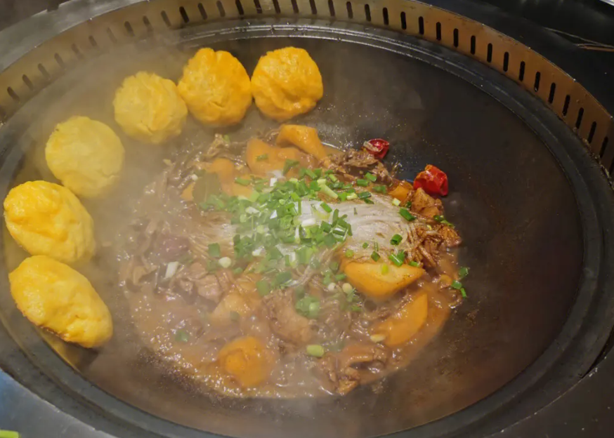 學(xué)鐵鍋燉要多少學(xué)費(fèi)？學(xué)鐵鍋燉多少錢(圖1)