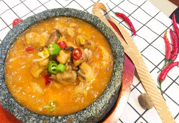小吃技術(shù)培訓(xùn)：點(diǎn)亮創(chuàng)業(yè)之路，成就美味人生