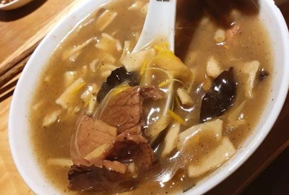 胡辣湯培訓(xùn)學(xué)校哪家好？為什么山東甄選是您最佳選擇(圖1)
