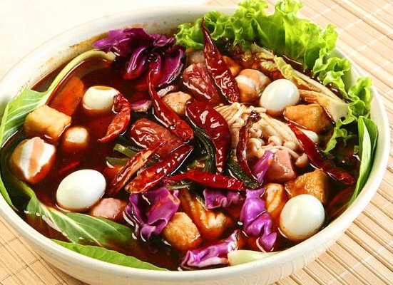 學(xué)麻辣燙學(xué)費(fèi)要多少錢？麻辣燙培訓(xùn)費(fèi)用多少錢