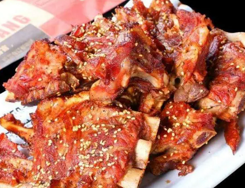 學(xué)烤大骨頭多少錢？烤大骨頭培訓(xùn)費(fèi)用多少錢(圖1)