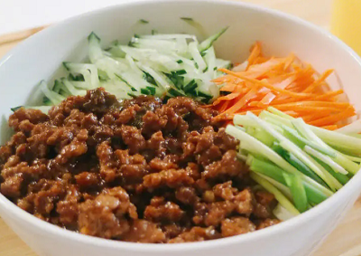 學(xué)炸醬面要多少學(xué)費？學(xué)炸醬面大概多少錢？(圖1)