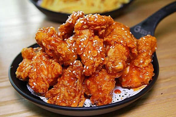 人氣爆棚的小吃生意大揭秘，輕松創(chuàng)業(yè)就選這些！(圖1)