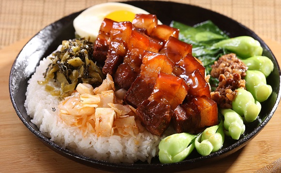 開(kāi)鹵肉飯店，創(chuàng)業(yè)致富新選擇，輕松賺錢(qián)不是夢(mèng)！(圖1)