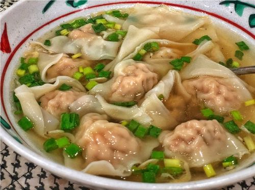 千里香餛飩怎么學(xué)？想學(xué)正宗千里香餛飩？專業(yè)培訓(xùn)，助你創(chuàng)業(yè)成功！(圖1)