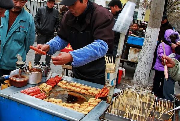 大學食堂最火爆的項目是什么？揭秘學生們的最愛！(圖2)