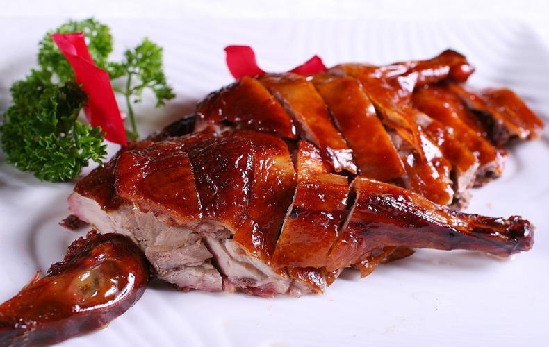 想學(xué)烤鴨，學(xué)費(fèi)到底多少錢？開店創(chuàng)業(yè)成本一目了然！(圖2)