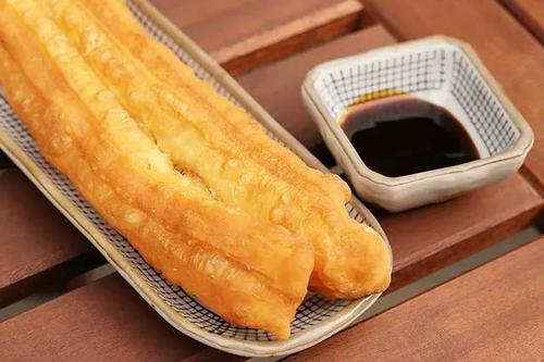 想學油條,專業(yè)機構哪家最靠譜?油條培訓專業(yè)機構,學習正宗技藝!(圖3) 想學油條,專業(yè)機構哪家最靠譜?油條培訓專業(yè)機構,學習正宗技藝!(圖3)