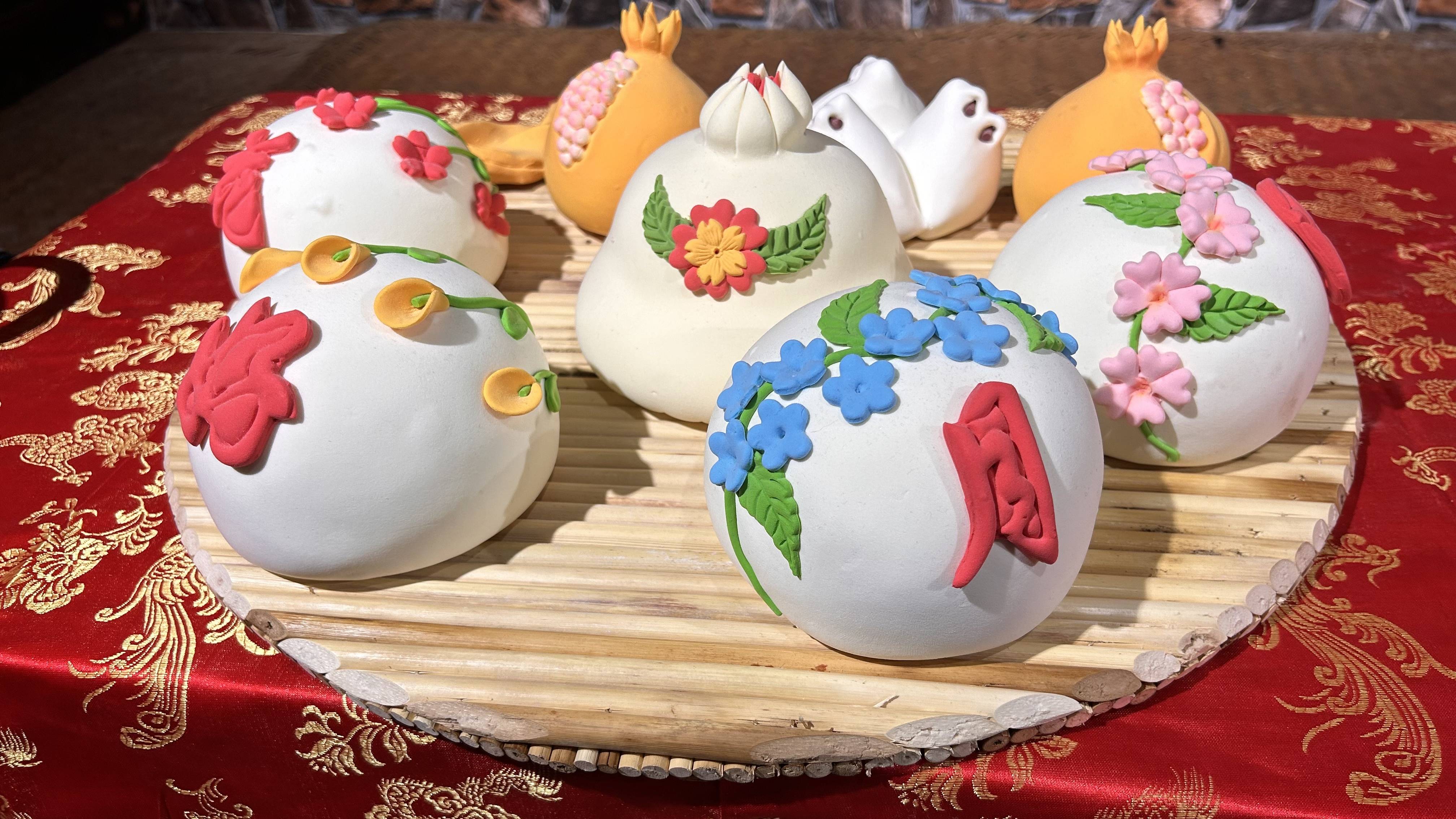 花餑餑學(xué)費(fèi)多少？學(xué)做花餑餑的培訓(xùn)費(fèi)用分析！(圖3)