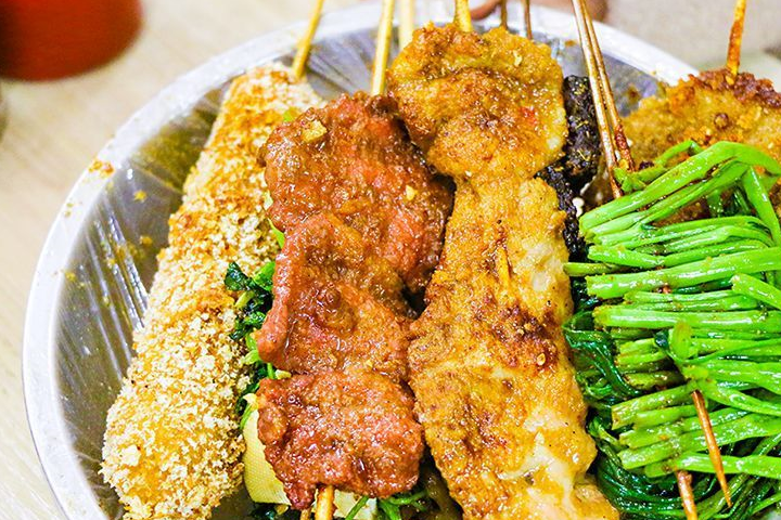 學(xué)炸串要花多少錢？炸串培訓(xùn)費(fèi)用貴不貴？(圖2)
