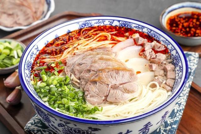 想開面館到哪里學(xué)技術(shù)？帶你掌握面食秘籍！(圖3)