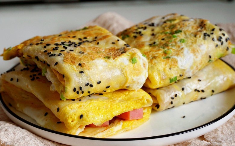 想學(xué)煎餅果子？學(xué)煎餅果子去哪學(xué)？這里的技術(shù)學(xué)習(xí)方法最靠譜！(圖3)