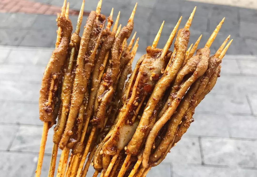 河南鄭州燒烤培訓(xùn)學(xué)校推薦：從零基礎(chǔ)到開店，廚仟藝助您掌握燒烤精髓！(圖3)