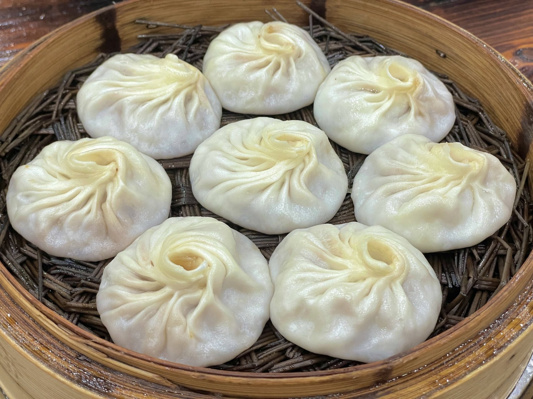 濟寧有學(xué)蕪湖灌湯包的嗎？揭秘正宗配方+核心技巧，新手入門全攻略！(圖2)