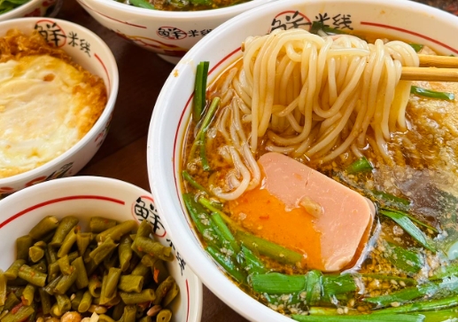 米線教學(xué)培訓(xùn)哪里學(xué)？從零開始，掌握米線技術(shù)，輕松開店創(chuàng)業(yè)！