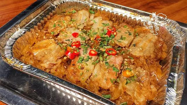 錫紙酸菜的做法燒烤：教你做出美味的酸菜燒烤(圖3)