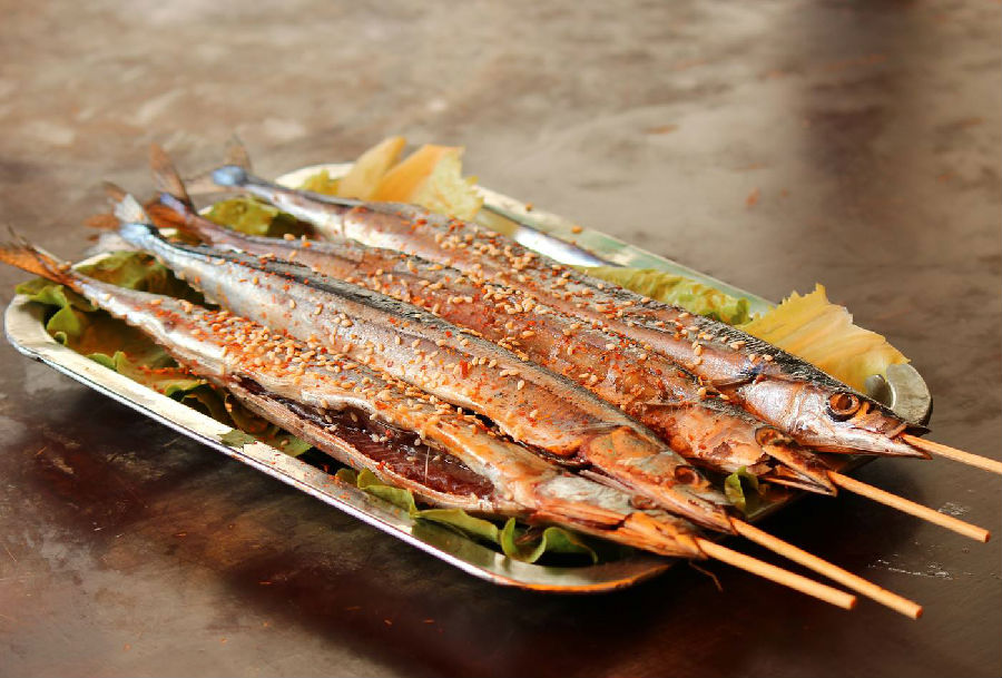 烤秋刀魚(yú)做法：如何烤出外焦里嫩的秋刀魚(yú)？