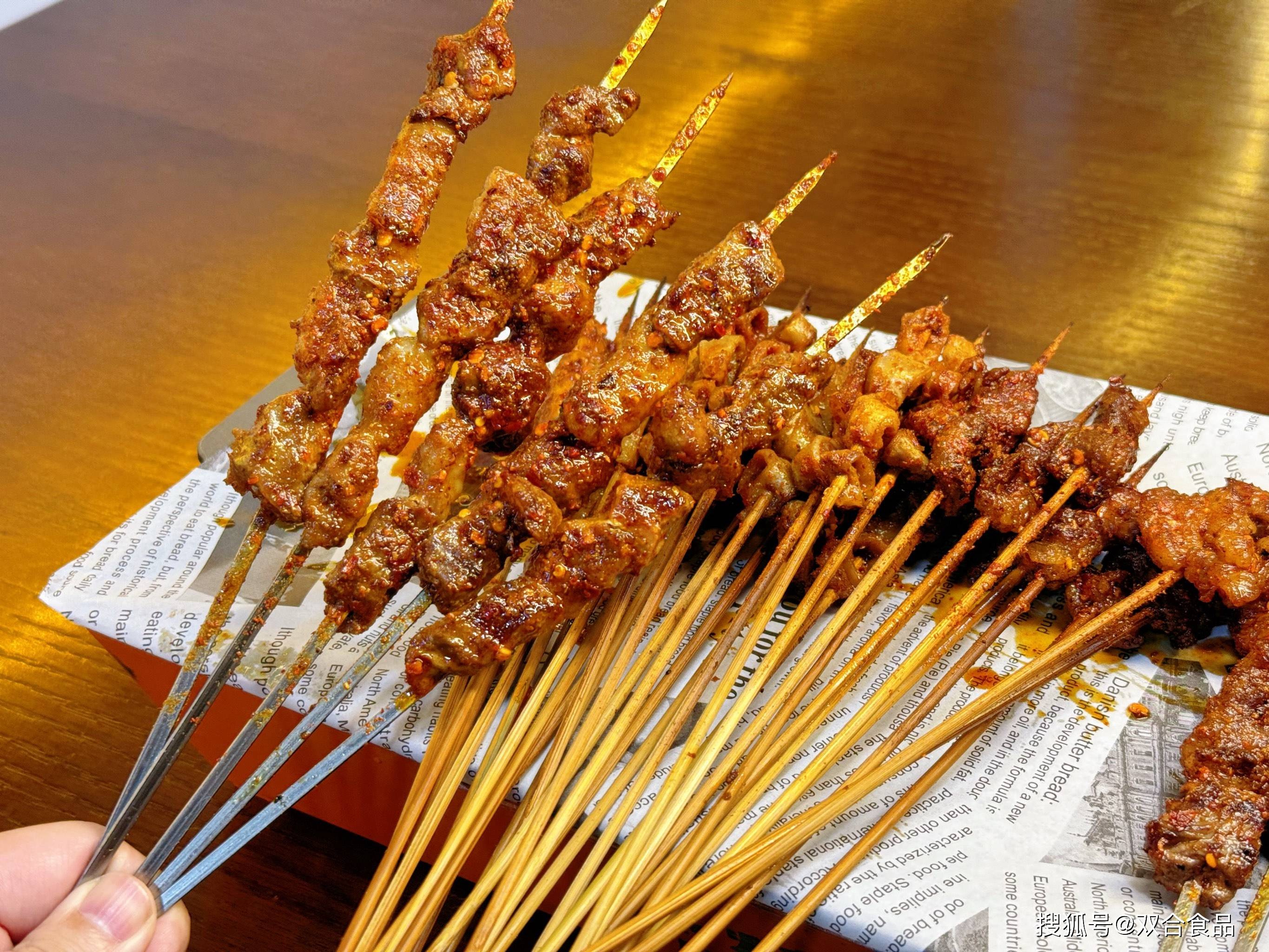 燒烤的做法和配料怎么選？味道夠不夠香，全靠這幾步！(圖3)