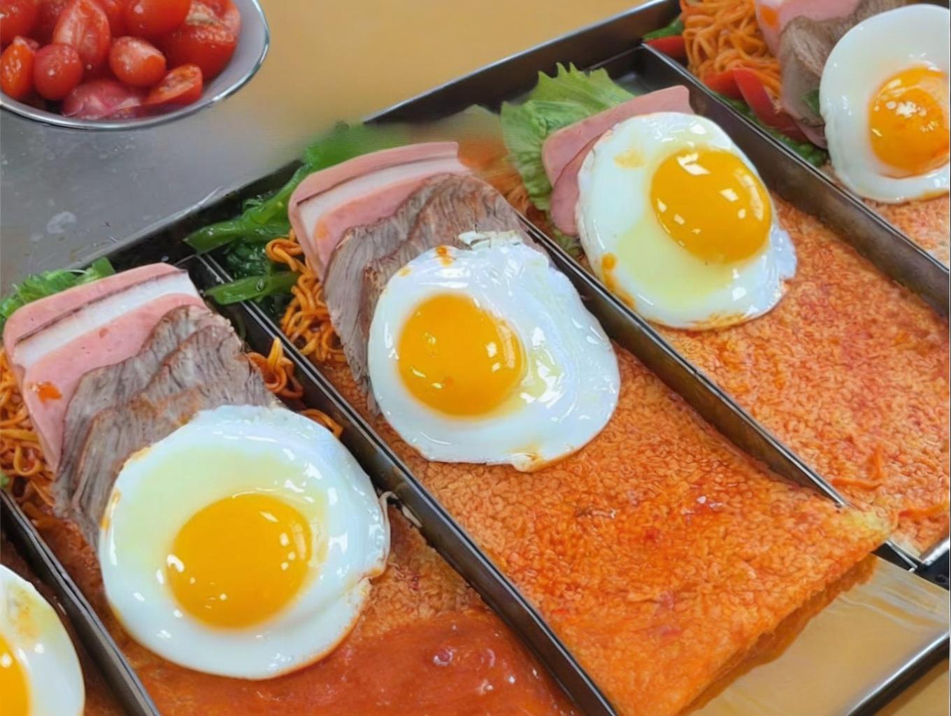 鍋巴飯小吃怎么樣？味香料足，人氣爆棚！(圖2)