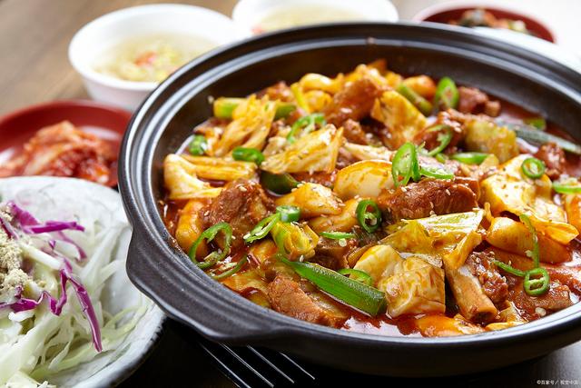 新手開砂鍋店需要什么？避坑指南來了，生意爆滿就靠它！(圖2)