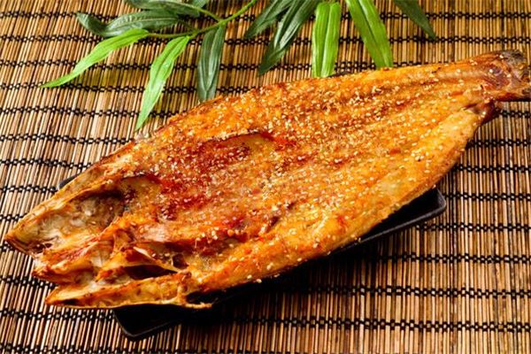 揭秘！旋轉(zhuǎn)無刺烤魚適合在哪干？旋轉(zhuǎn)無刺烤魚創(chuàng)業(yè)熱門選址