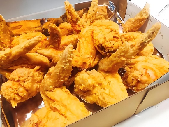 西式炸雞VS韓式炸雞，創(chuàng)業(yè)者必知的食客新寵之爭(zhēng)！(圖1)